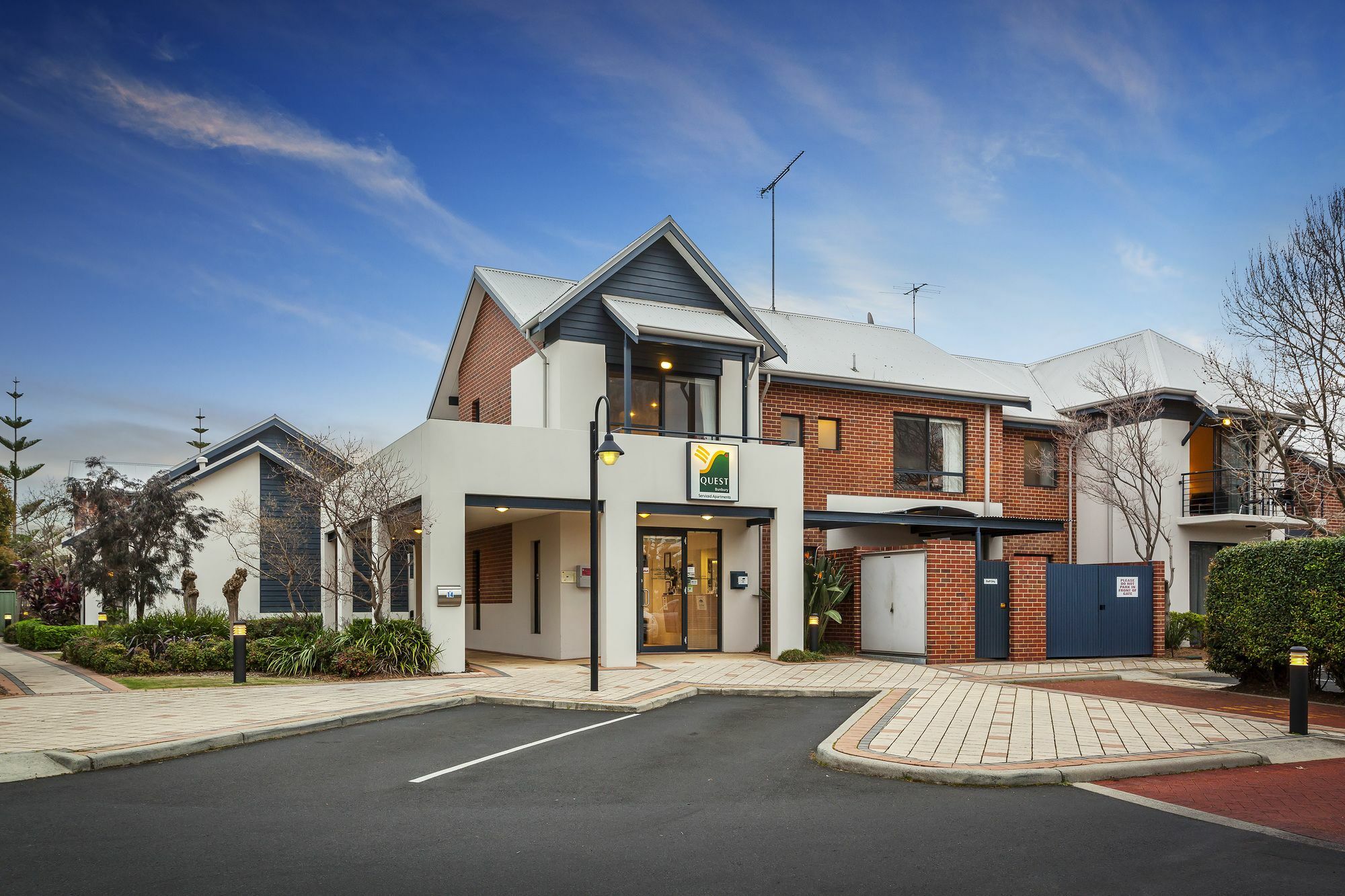 Quest Bunbury Aparthotel Exterior foto