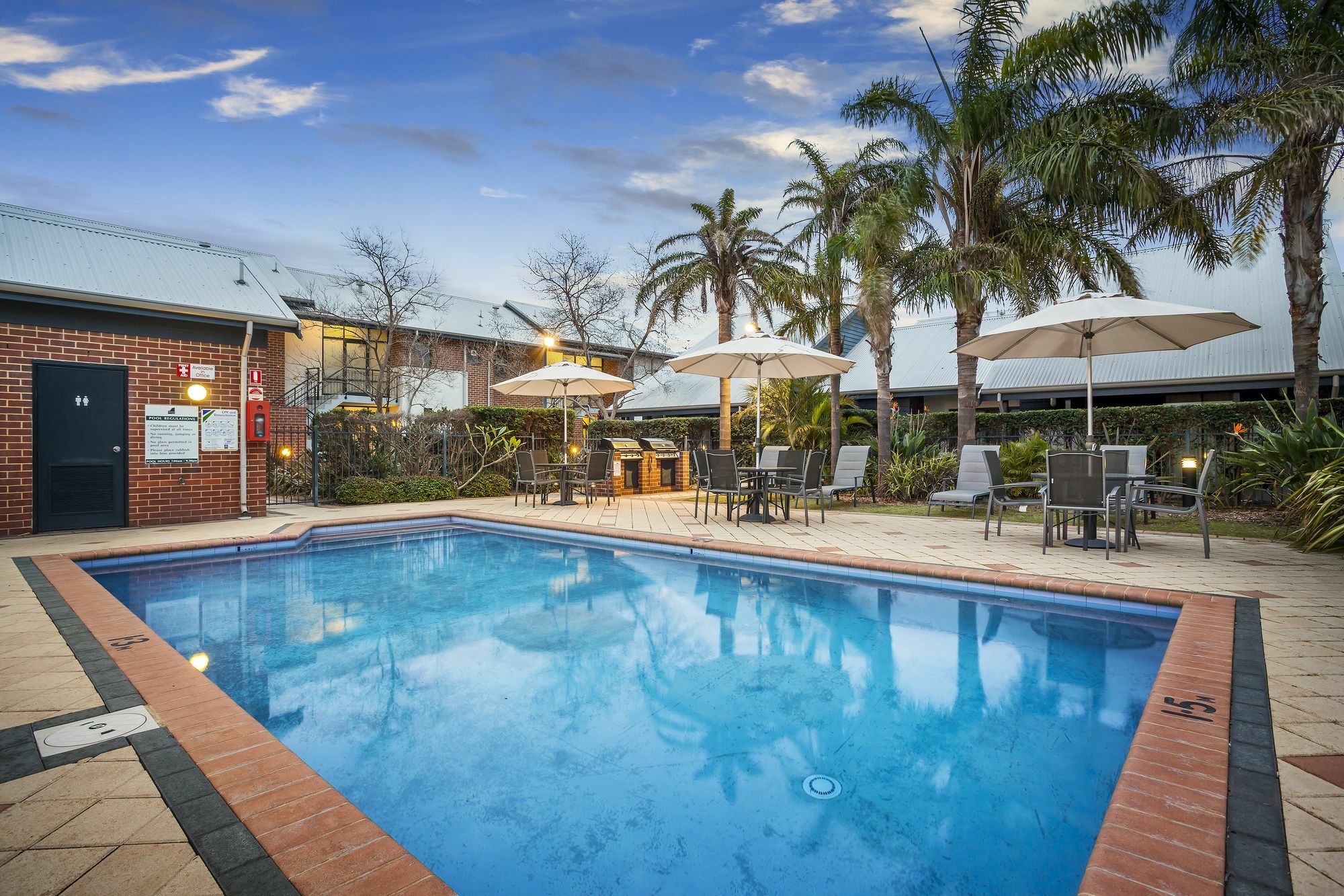 Quest Bunbury Aparthotel Exterior foto