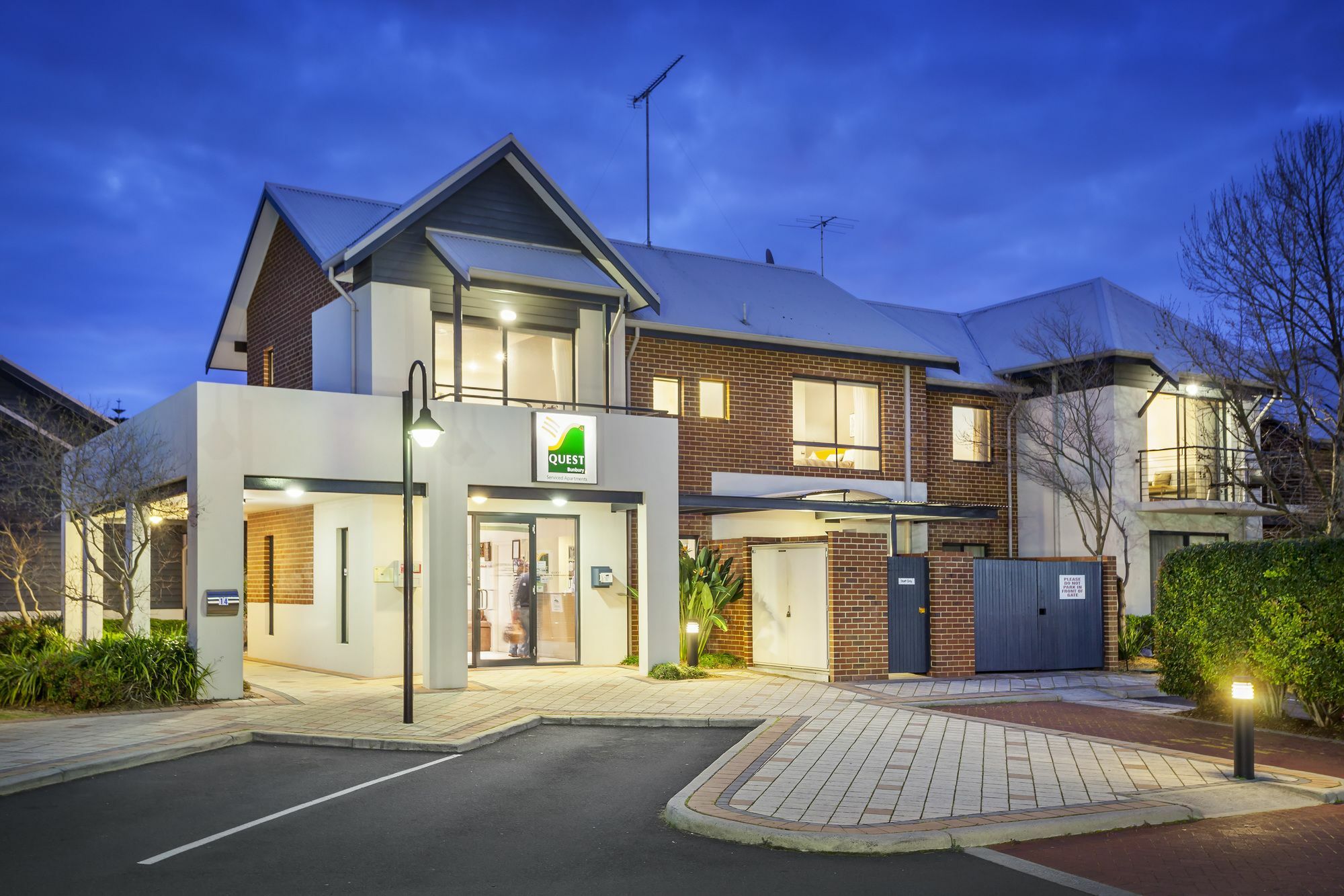 Quest Bunbury Aparthotel Exterior foto